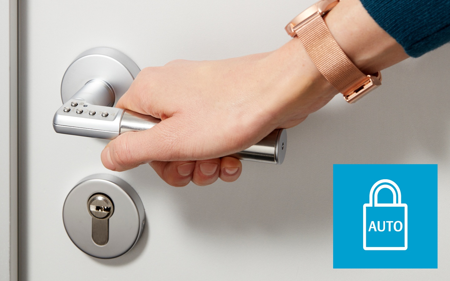 Code Handle®: the PIN-secured door handle that locks itself