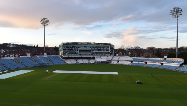 Mul-T-Lock scores at Headingley Stadium