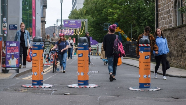 Hörmann OktaBlock helps to protect Edinburgh Fringe